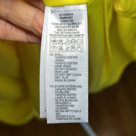 Forever 21 Bright Yellow Sundress plus size 3X - Picture 5 of 7